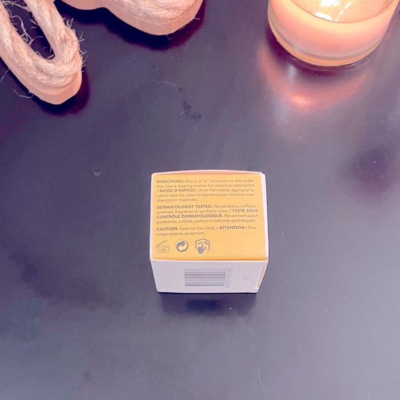 Saturday Skin Yuzu Vitamin C Bright Eye Cream - Picture 2 of 5